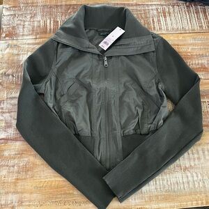 Women’s twill bomber jacket